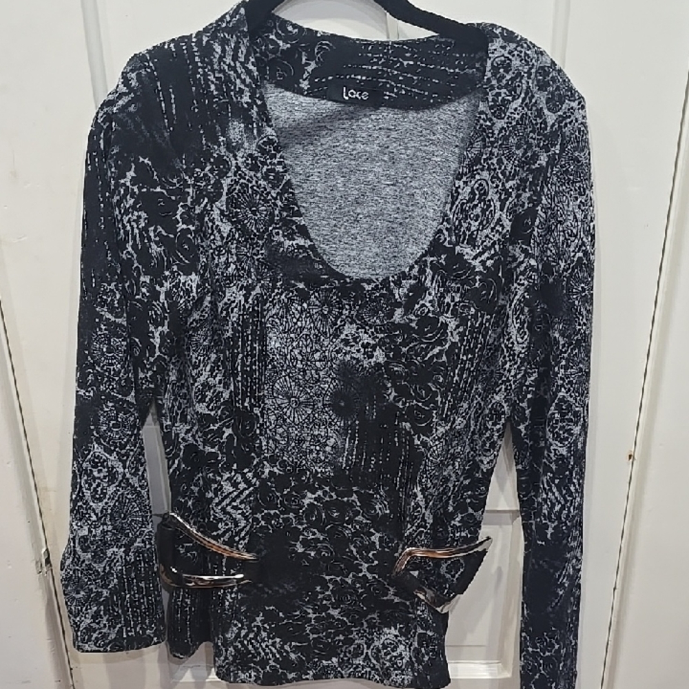 Amazing Lace Black and Gray Long Sleeve Top